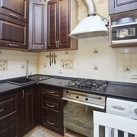 Apartment On Himnazychna 26 *